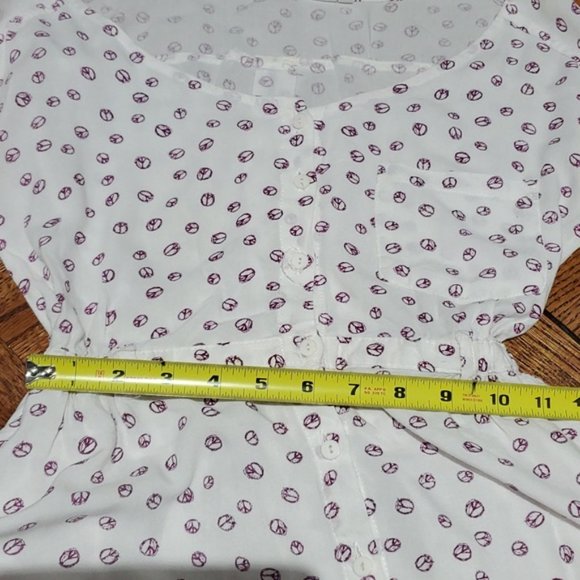 Vintage Peace Sign Button Down Dress with Pockets - Picture 11 of 16